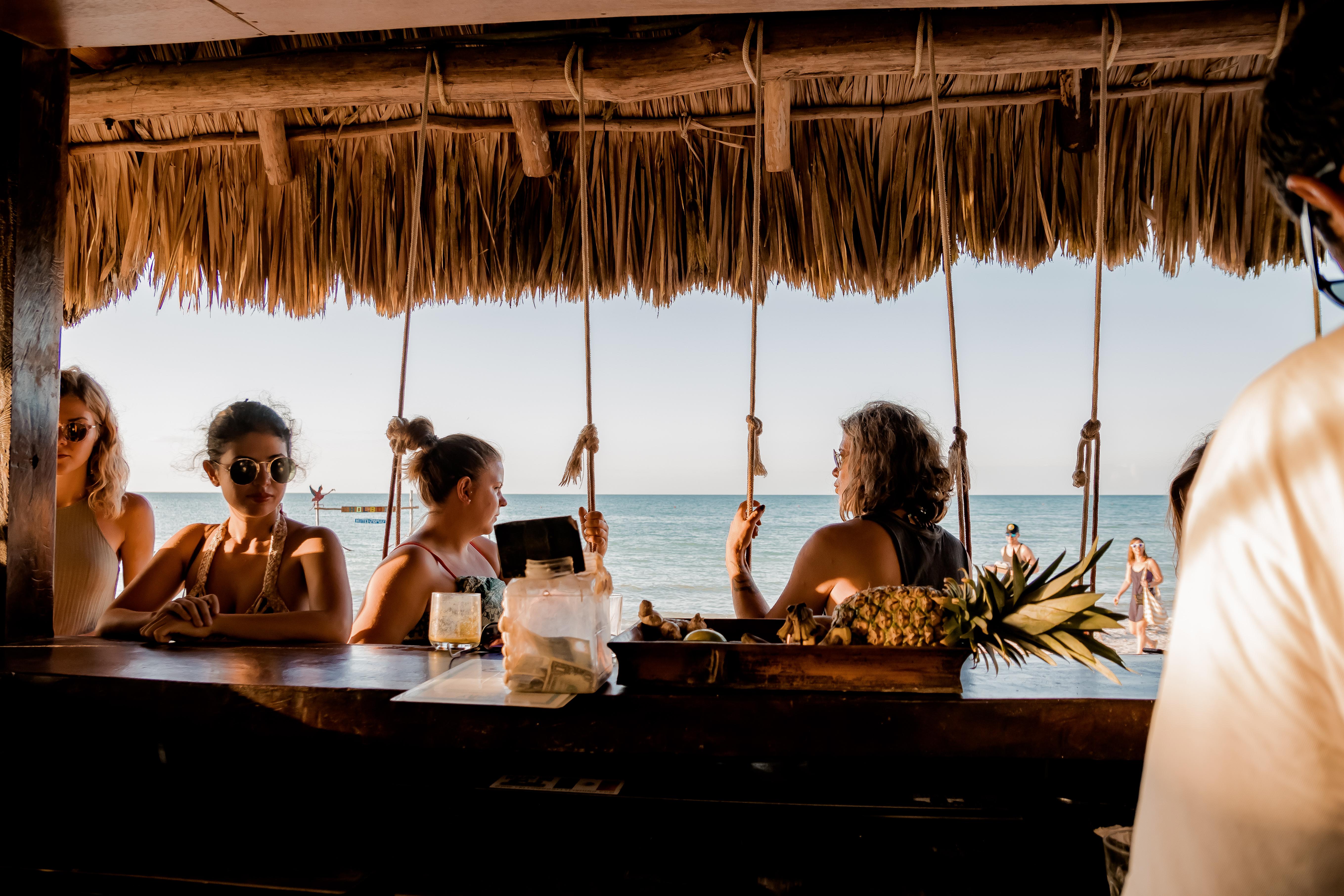 Zomay Beachfront 4*
